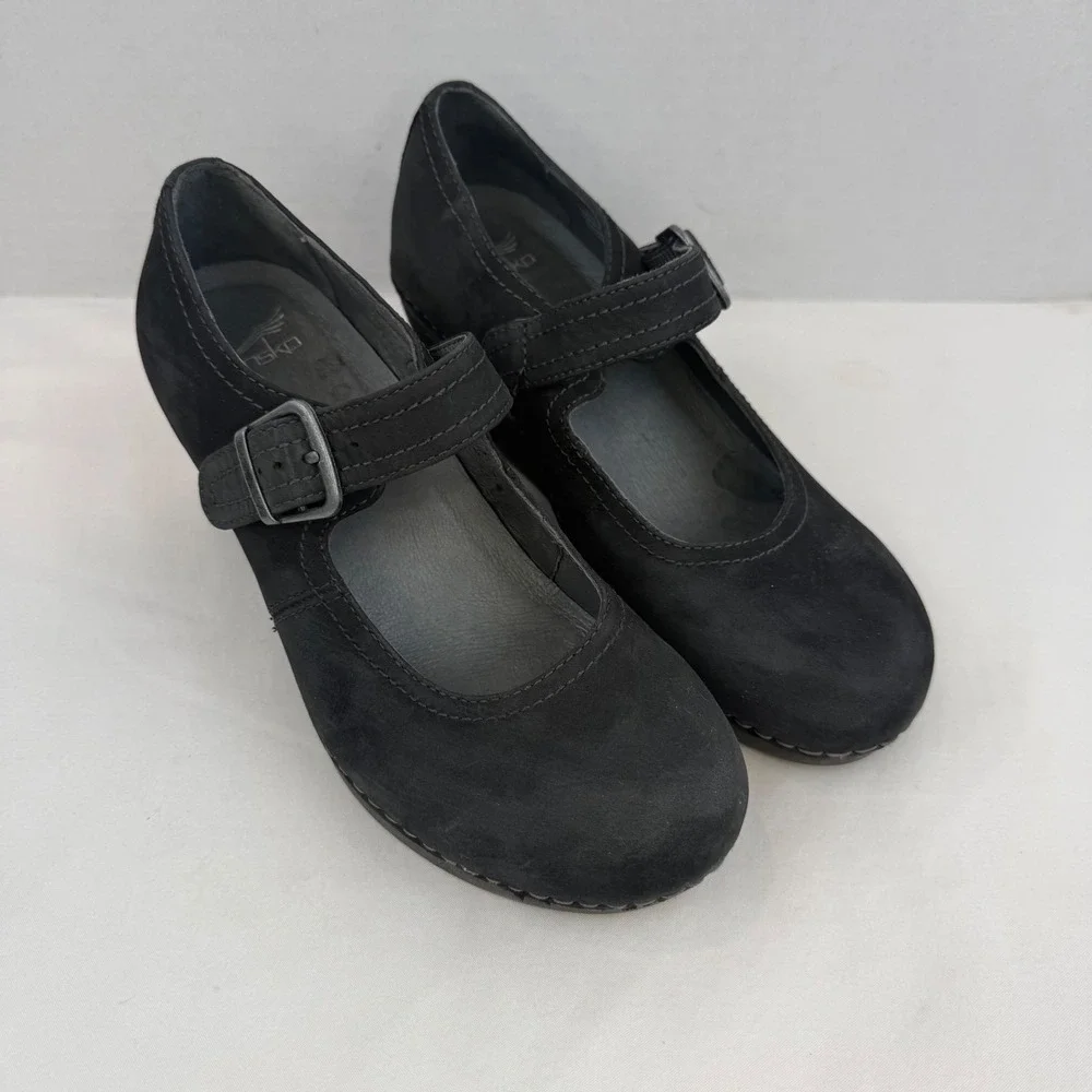 Dansko black nubuck